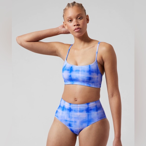 Athleta Scoop Bikini Top XS D Cup, NWT - Picture 1 of 5